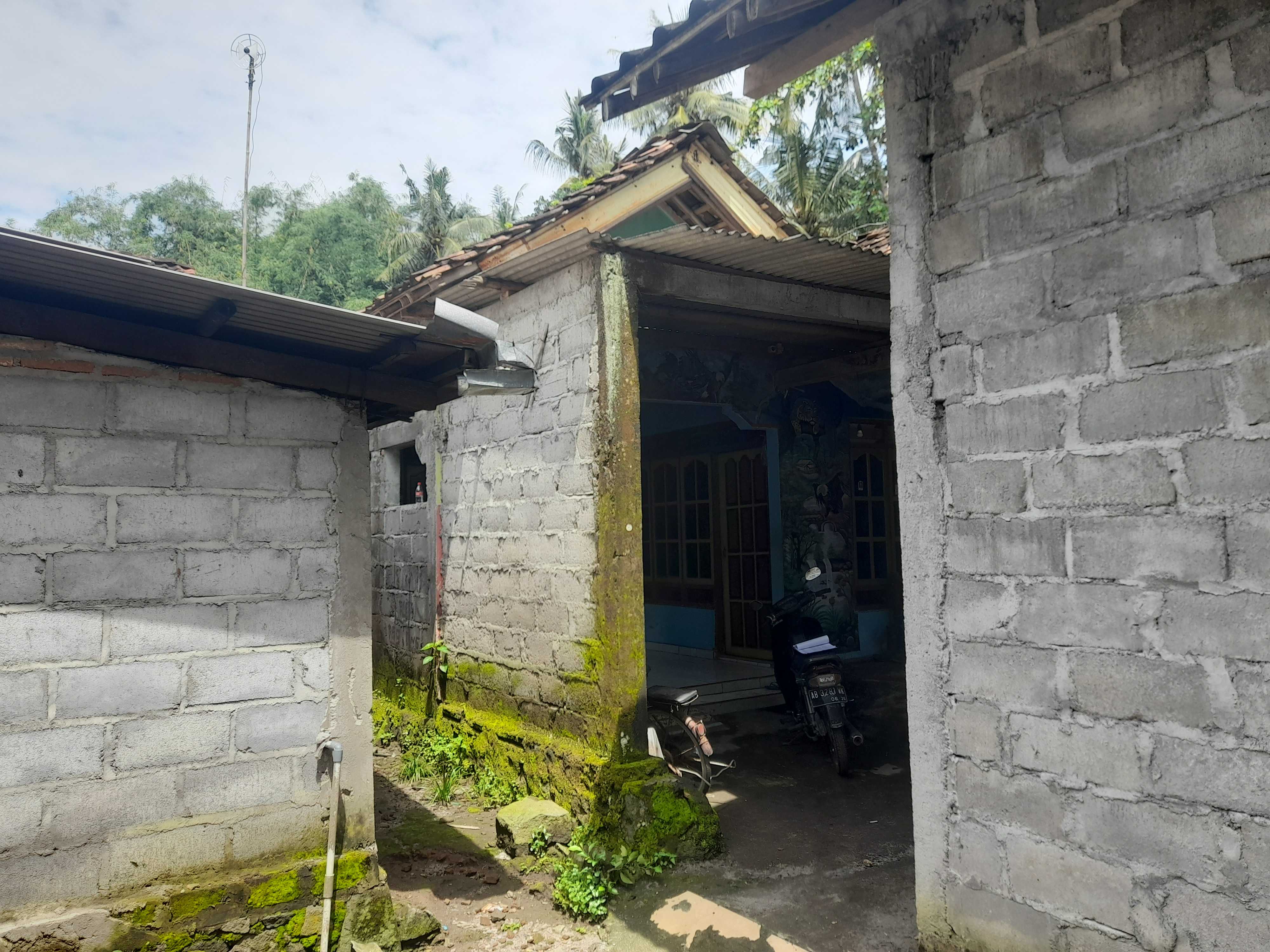 Foto Rumah 0% SURYANTI
